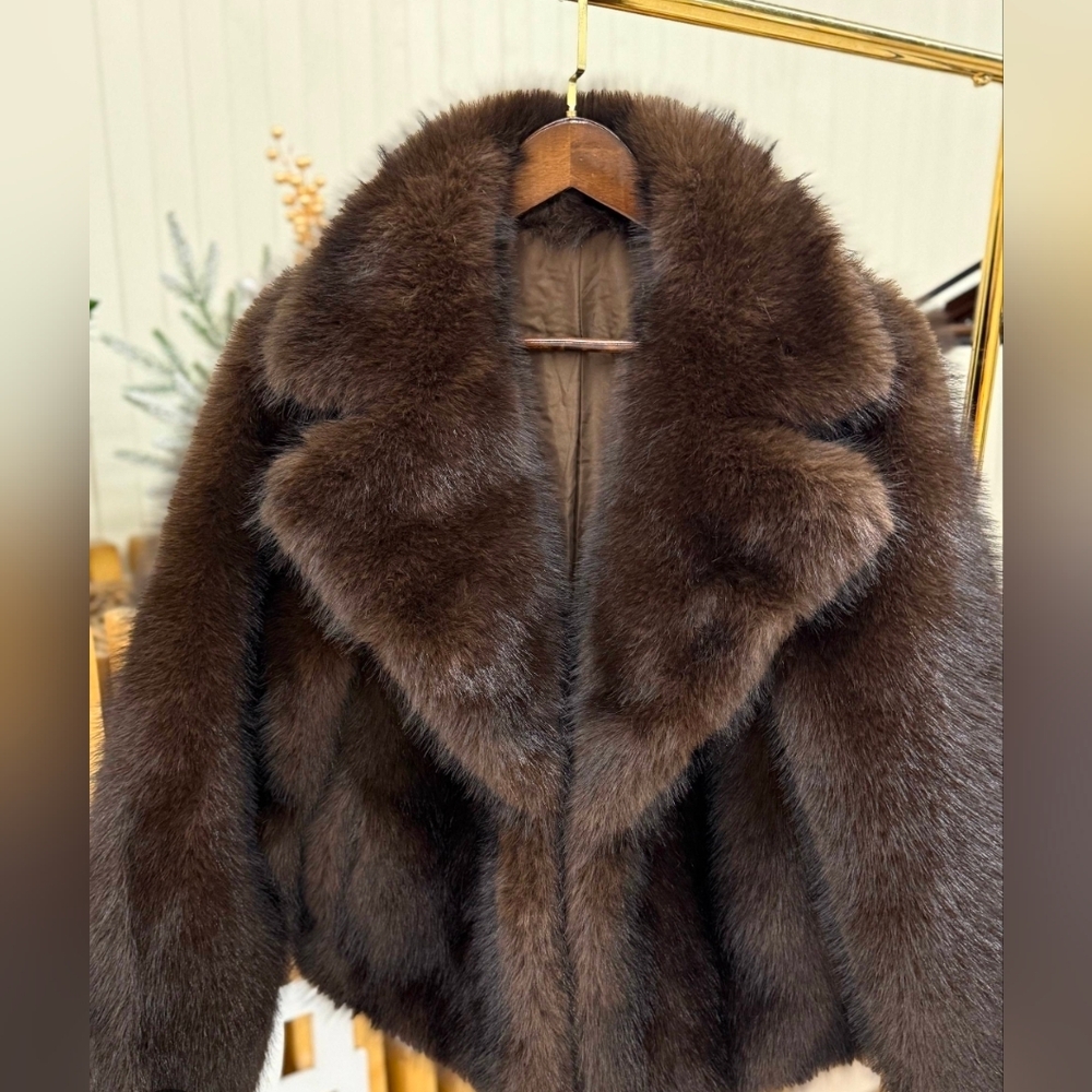 Elegant Faux FurJacket